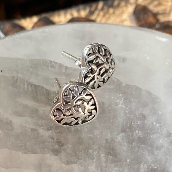 Sterling Silver Tree Of Life Heart Stud Earrings - Picture 3 of 4